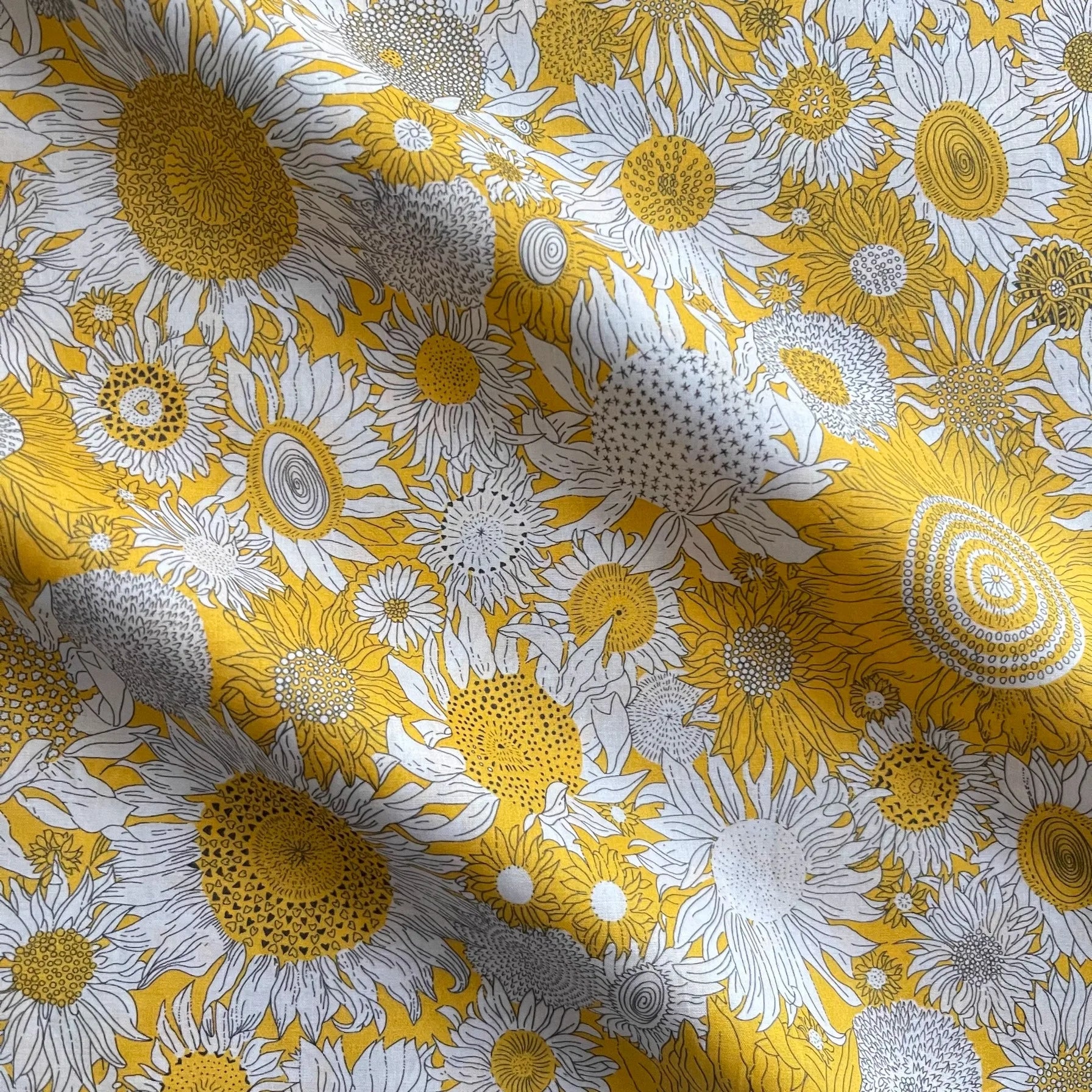 1/2/5M 100%Combed Cotton Poplin Digital Printing 80S Like Liberty Small sus sun flower Sewing Dress Clothing Handmade DIY Cloth