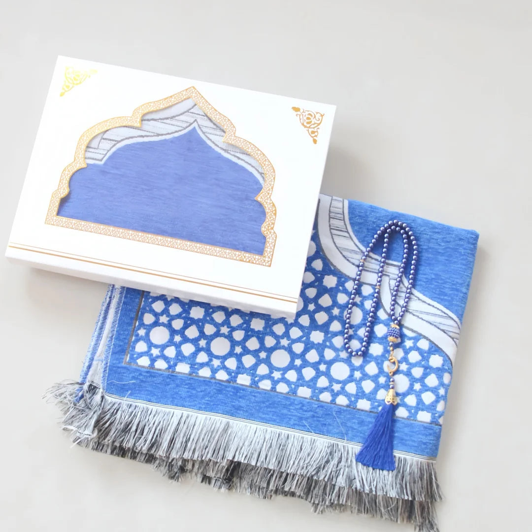 Islamic Prayer Rug with Tasbih Beads Ramadan Eid Gift Set Premium Prayer Mat in Gift Bag or Box Ideal for Muslim Men Women
