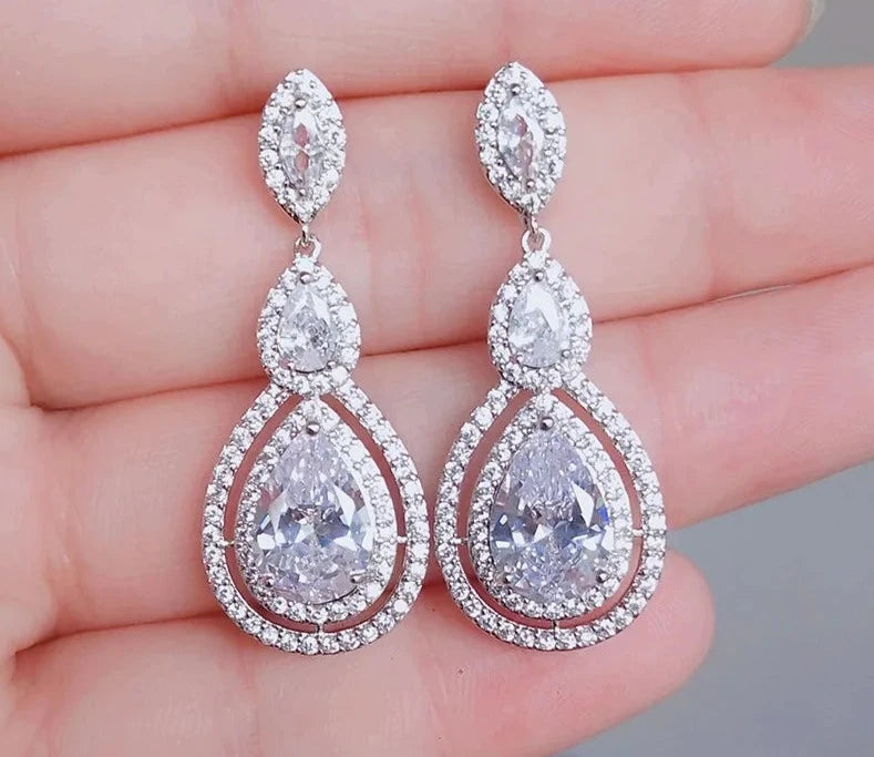 Brilliant White Cubic Zirconia Dangle Earrings for Women Fashion Water Drop Earring