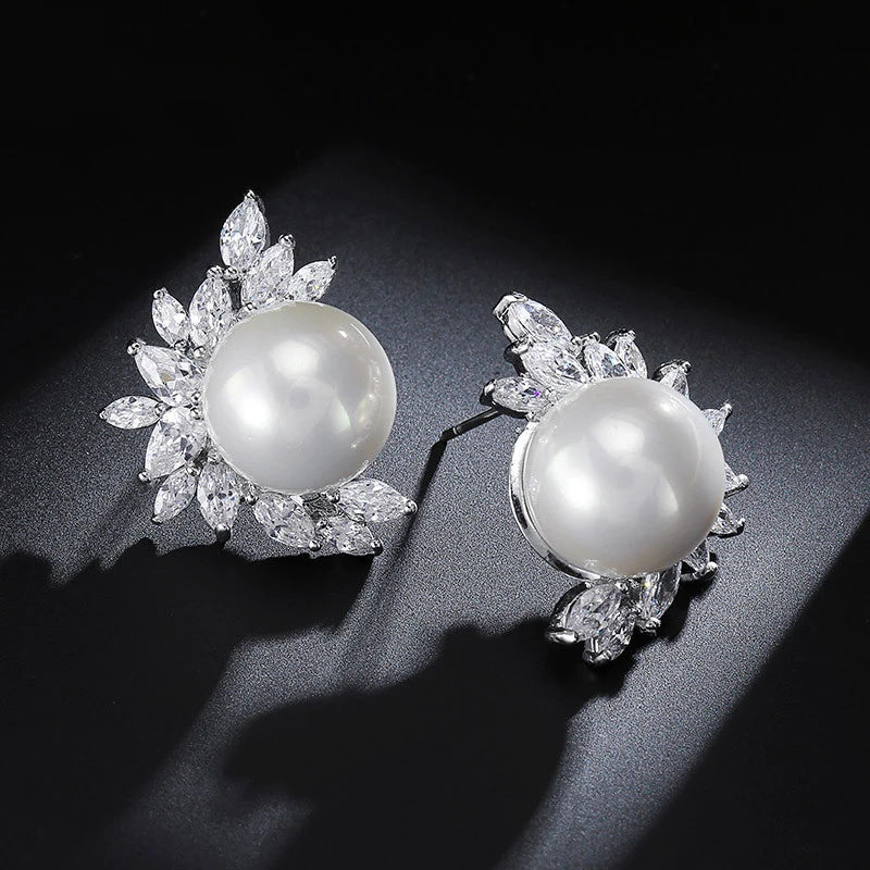 Imitation Pearl Leaf Stud Earrings for Women Fashion White Marquise Zircon Earring