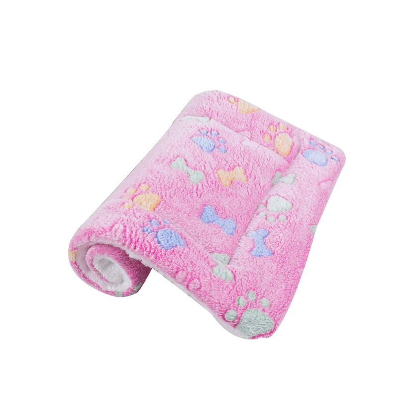 Washable Coral Fleece Pet Blanket Cushion Mat for Dogs and Cats
