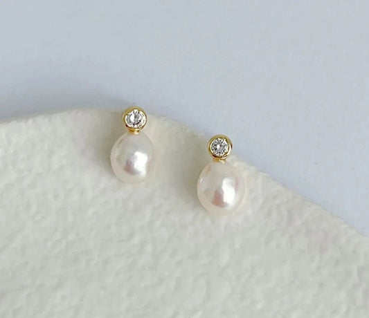 Elegant Water Drop Imitation Pearl Earrings