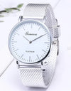 Luxury Wrist Watches for Women Fashion Quartz Watch Silicone Band Dial Women Casual Ladies Watch