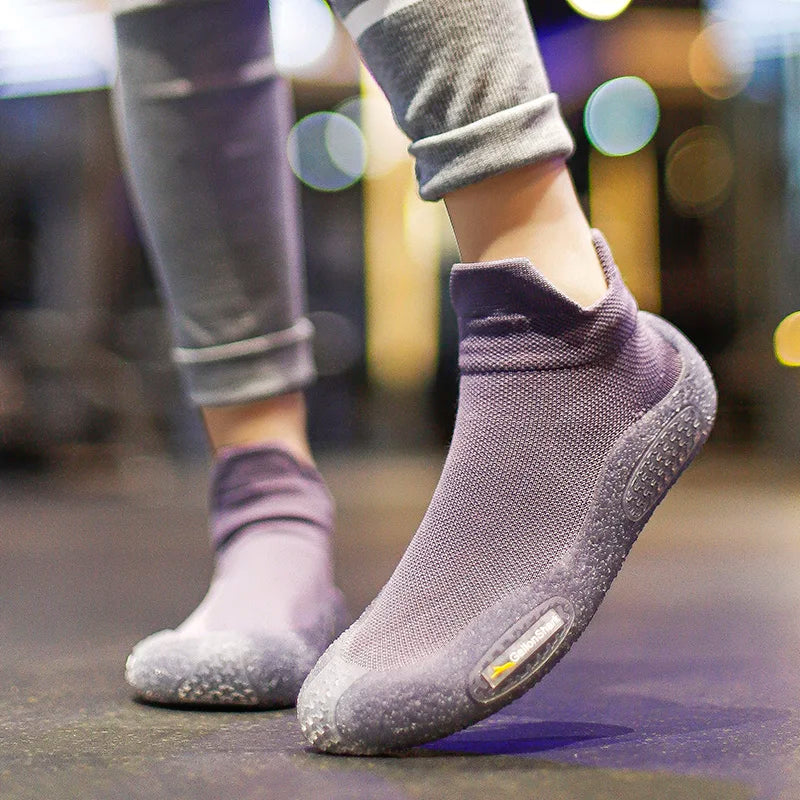 Silent Indoor Sports Shoes and Socks Gym Ultra Lightweight Shock Absorbent Breathable Anti Slip Soft Bottom Yoga