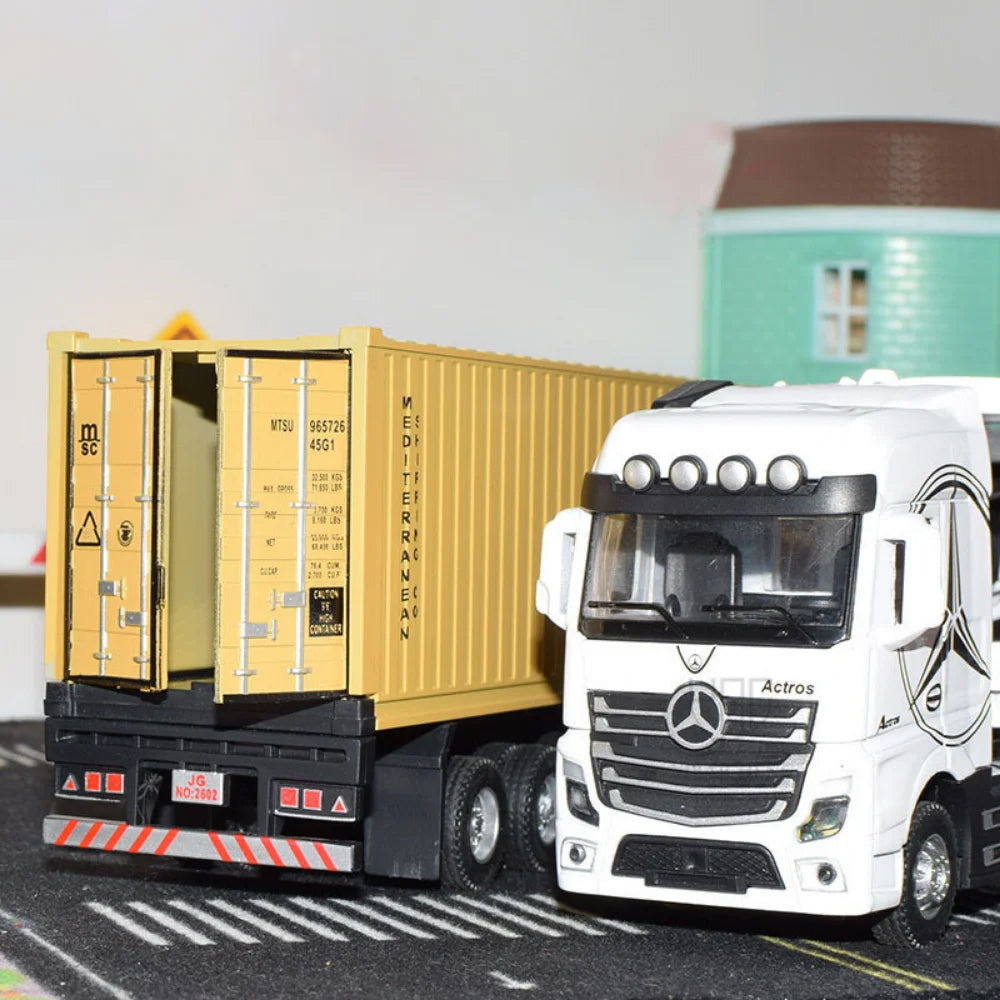 1:50 Diecast Alloy Truck Head Model Toy Container Truck Pull Back With Light Engineering Transport Vehicle Boy