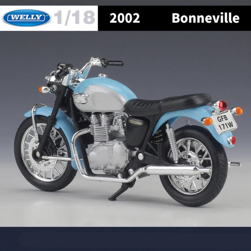 Diecast Triumph Bonneville 2002 Motorcycle Model 1 to 18 Scale