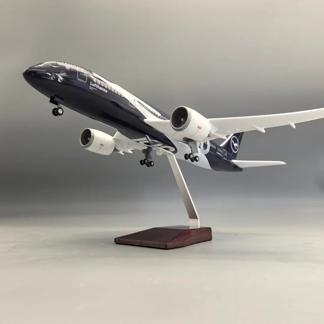 43CM Lufthansa B787 Collectible Airplane Model with Lights