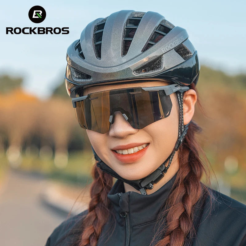 Cycling Helmet for Adults Adjustable Mountain Road Bike Helmet Breathable Intergrally-molded Head Bicycle Helmet