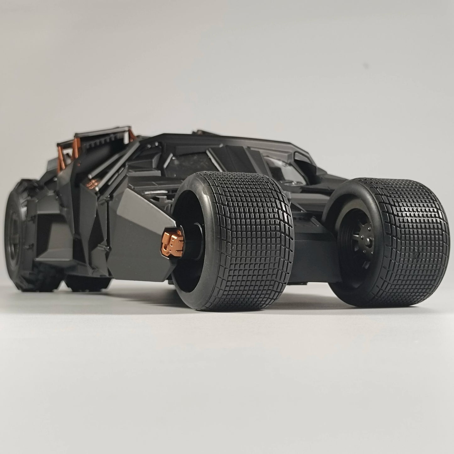 1:18 Batmobile Tumbler Alloy Diecast Model Sound Light Car Spray Function Toy Display Ornament Toys For Gift For