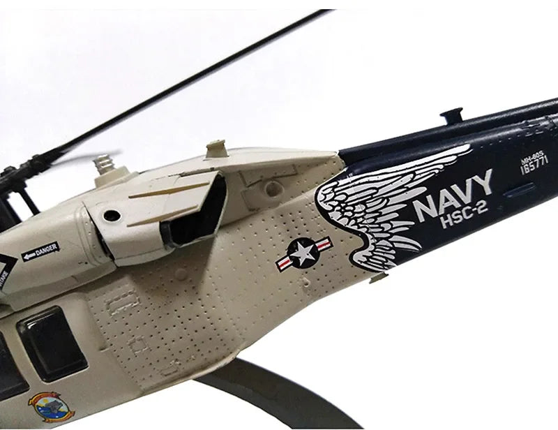 1 72 Scale UH 60 Black Hawk Utility Helicopter Diecast Alloy Model