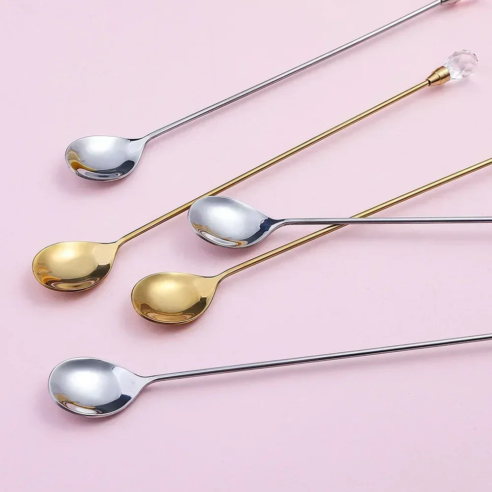 4pcs Diamond Coffee Spoon Stainless Steel Long Stirring Spoon Exquisite Crystal Teaspoon for Cafe Ice Cream Dessert Cocktail Mug
