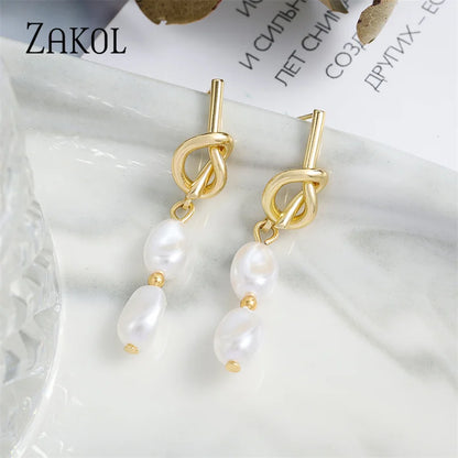 French Elegant Gold Color Spliced Imitation Pearl Earrings