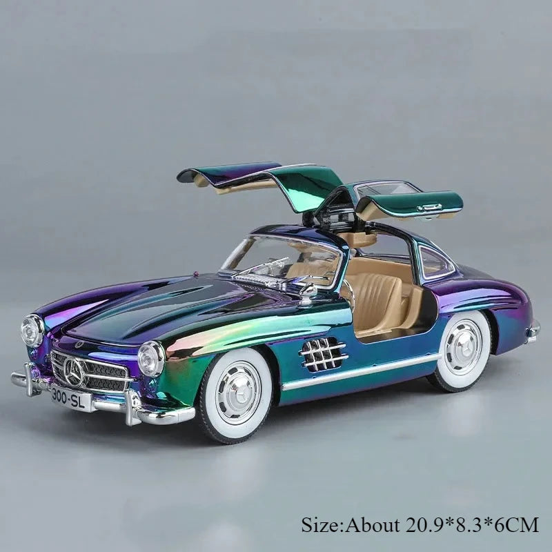 1:24 Phantom 300SL Alloy Diecast Vintage Car Miniature Model Toys Sound Light Pull Back Doors Opened Ornament s Festival Gift
