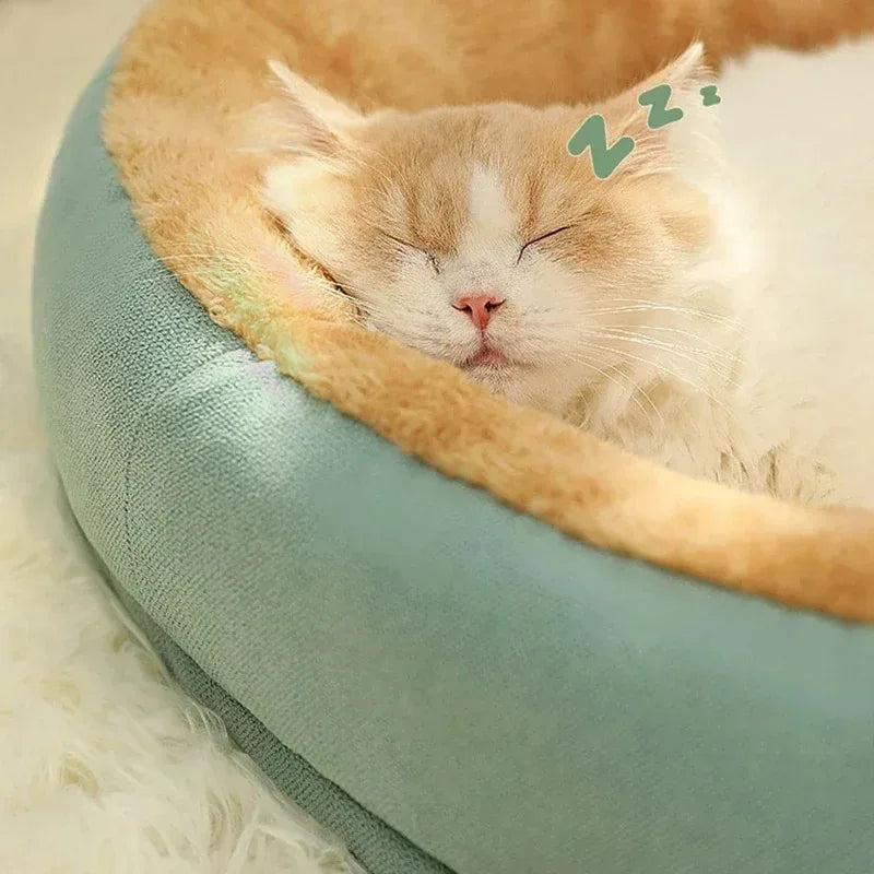 Warm Plush Pet Bed for Cats and Small Dogs