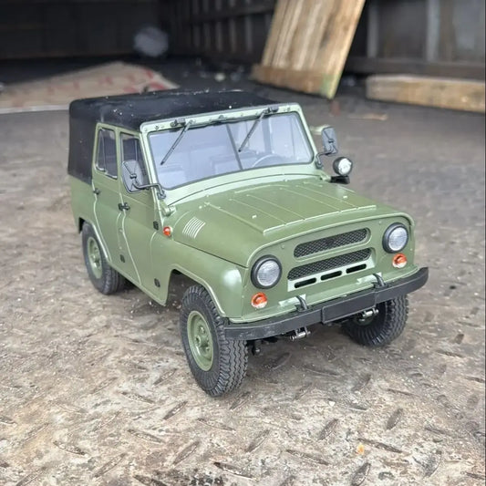 1 to 12 Scale 4WD Remote Control Off Road Climbing Truck