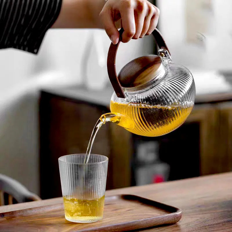 800ml Vertical Stripes Glass Teapot with Wooden Beam Handle and Tea Infuser