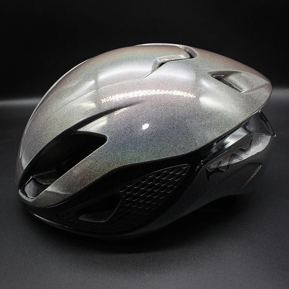 Ultra Light Aero Road Bike Cycling Helmet Integrally Molded Safety Helmet