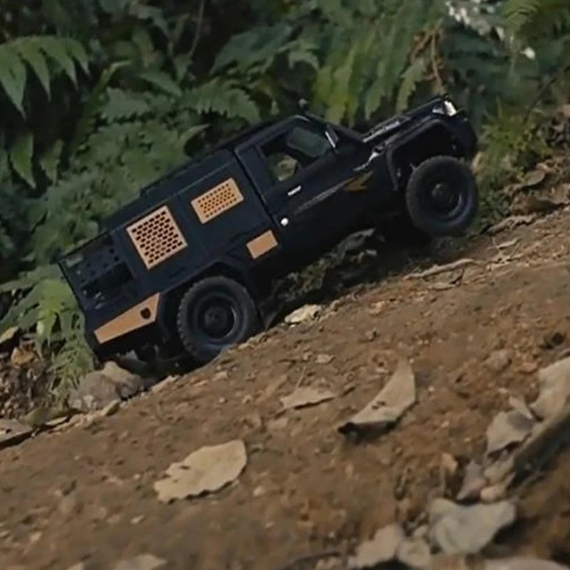 112 Scale Four Wheel Drive RC Off Road Climbing Car
