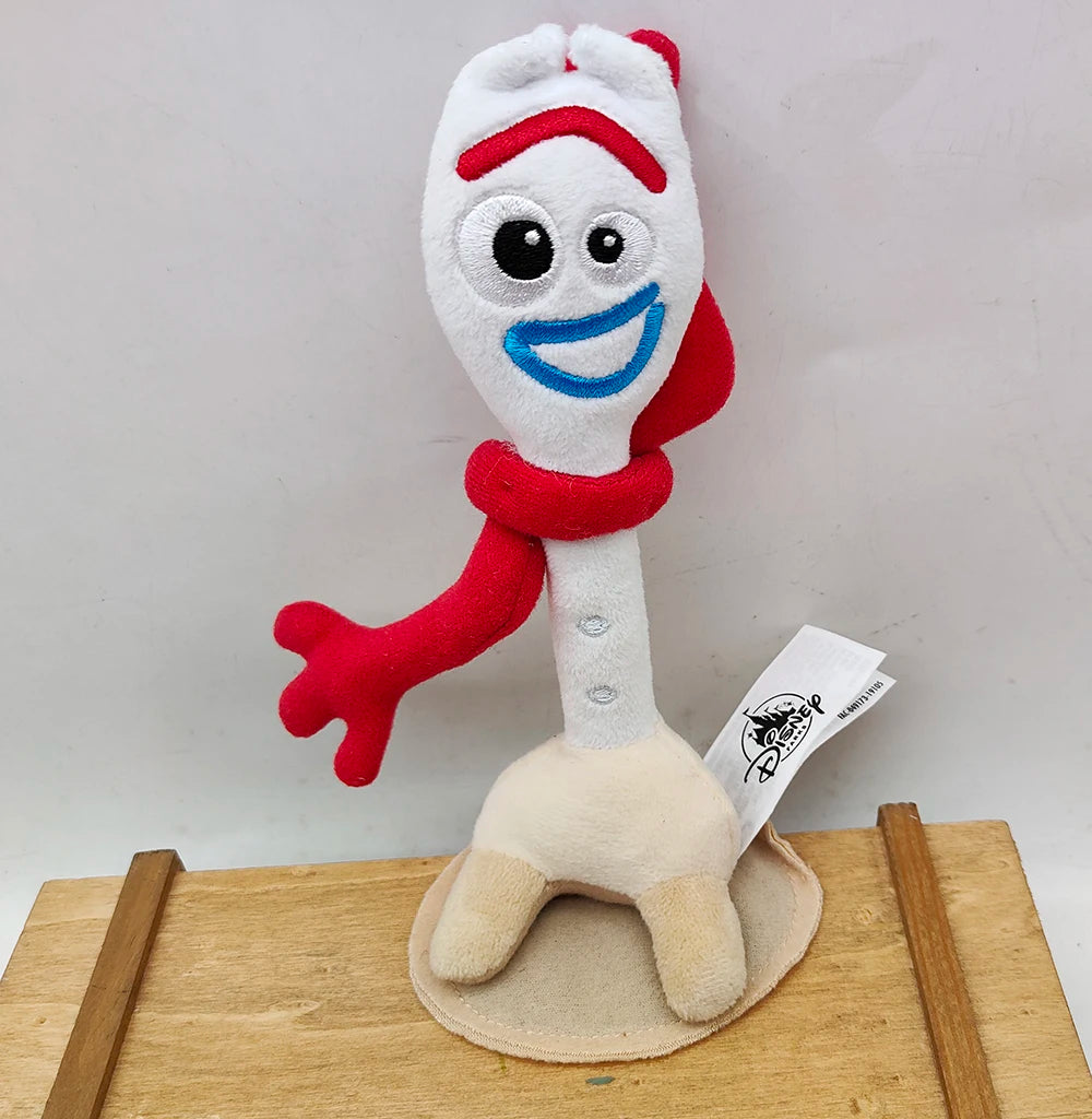 Disney Store Ratatouille Chef Remy Magnetic Shoulder Plush Toy New and other more Magnetic Shoulder plush doll