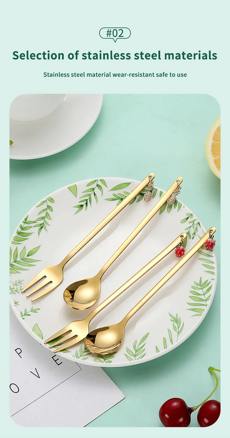 Cute Metal Pendant 304 Stainless Steel Spoon Hollow for Ice Cream Tea Dessert Coffee Scoops Kitchen Tableware Accessories