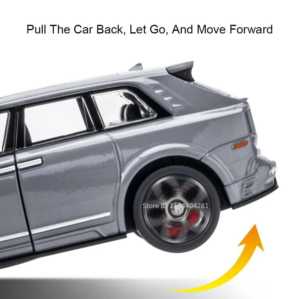 1:36 Rolls-Royce Cullinan 911 Alloy Miniature Model Diecast Toys Car Doors Opened Sound Light Pull Back Vehices Cars Decorations