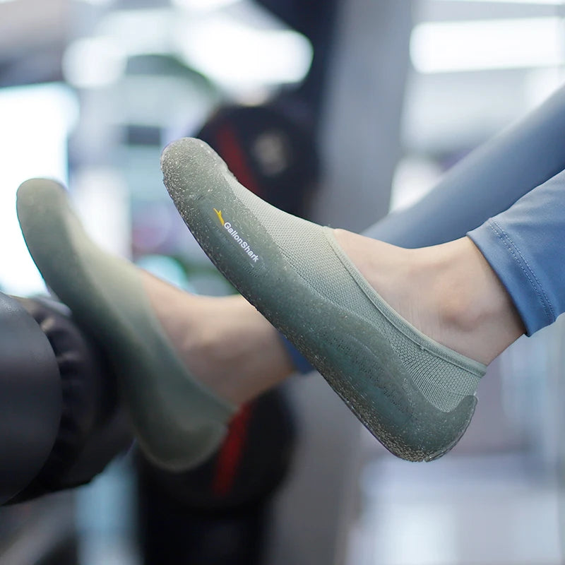 Silent Indoor Gym Yoga Jump Rope Dance Anti slip Shock Absorbent Soft Bottom Lightweight Breathable Sports Shoes