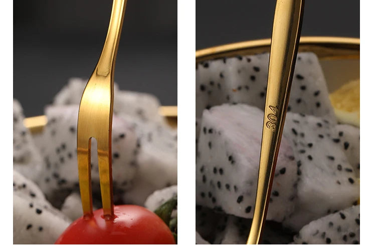 European Swan Tableware Holder Stainless Steel Spoon and Fork Base Elegant Utensil Stand Home Decor and Kitchen Organization