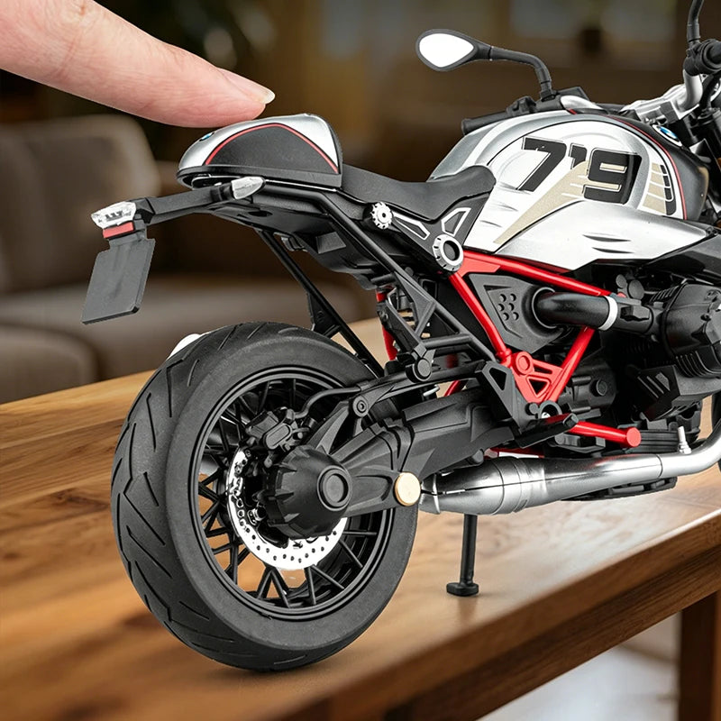 Diecast BMW R Nine T Retro Motorcycle Model 1 to 9 Scale
