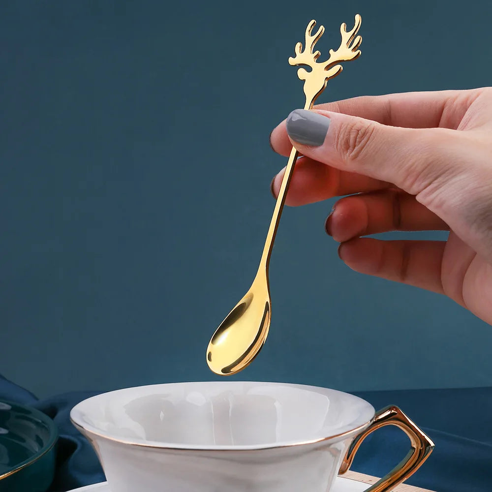 Nordic Dessert Spoon Elk Stainless Steel Coffee Spoons Stirring Tablespoon Little Deer Shape Christmas Tableware New Year Gift