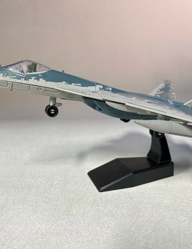 Aircraft Model Toy 1/72 Scale Russian SU57 Sukhoi SU-57 Fighter Jet Airplane Metal Military Finished ABS Diecast Simulation Gif