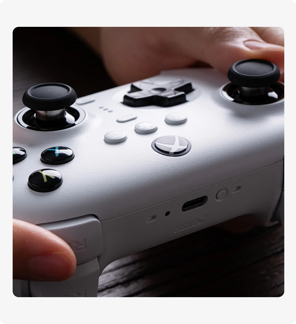 Wireless Gaming Controller with Hall Effect Joysticks for Xbox and PC
