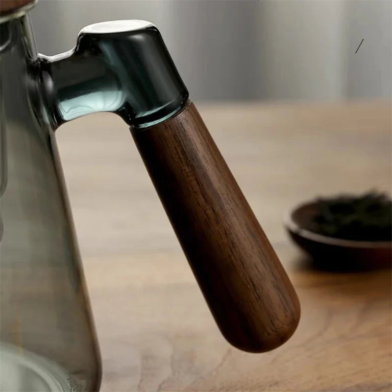 Easy One Click Tea Separation Filtration Glass Teapots With Wood Handle 850ml Tea Water Separation Tea Pot With Infuser Filter