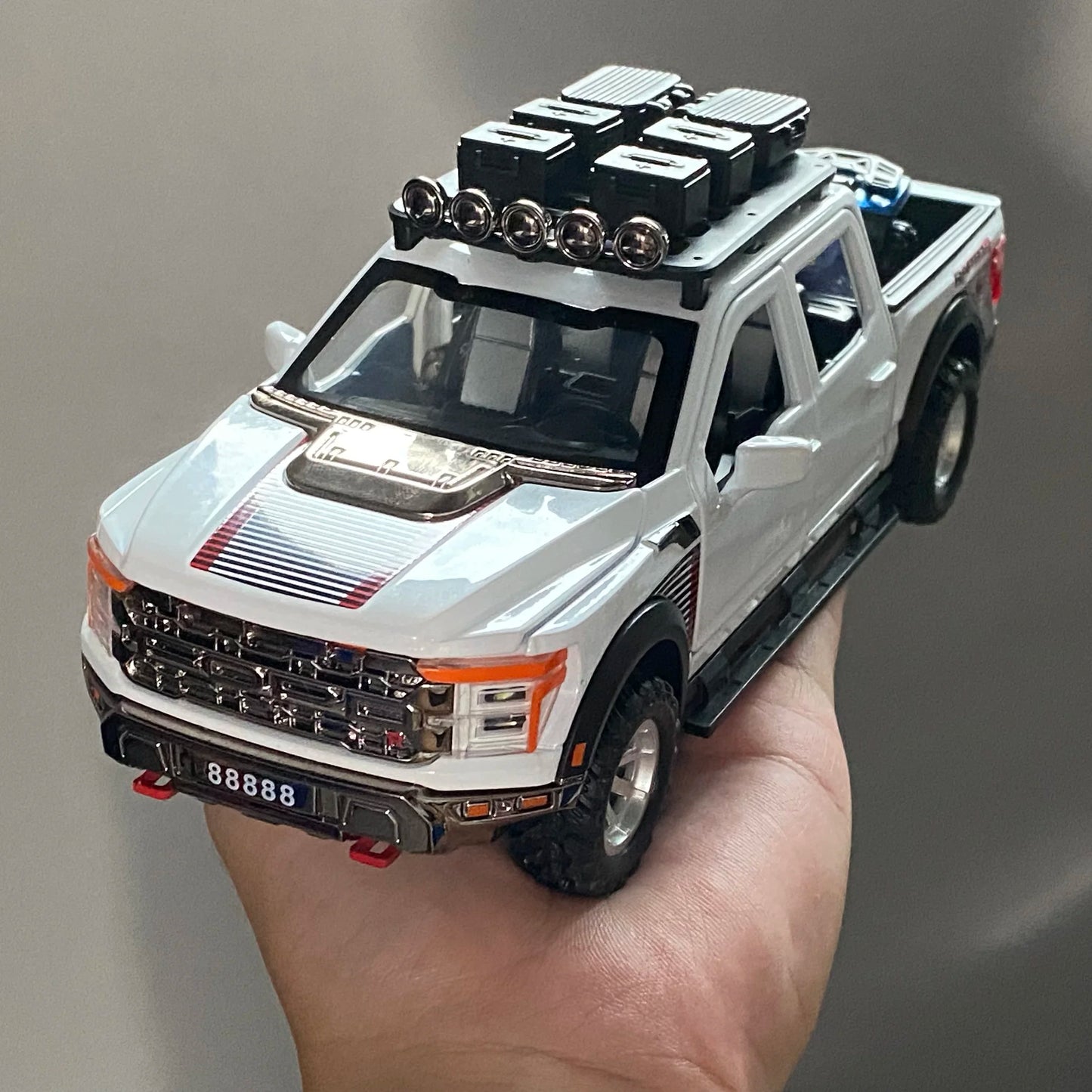 1:24 F150 Off Road Pickup Truck Alloy Diecast Metal Model Sound & Light Pull Back Toy Trendy Display Birthday Present For Friend