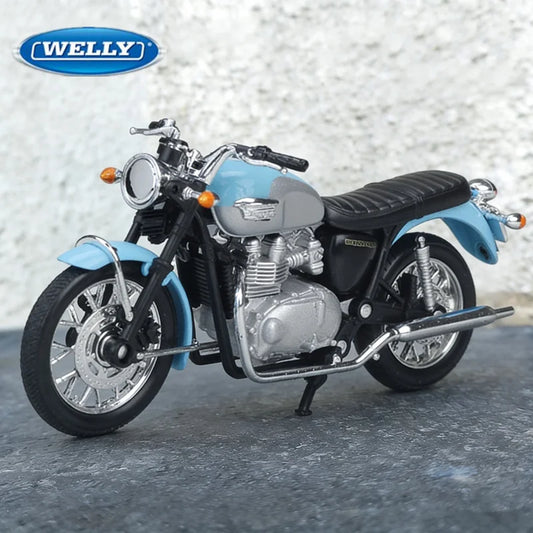 Diecast Triumph Bonneville 2002 Motorcycle Model 1 to 18 Scale