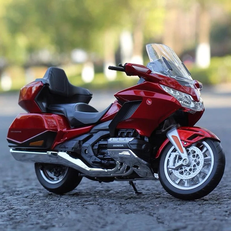 Diecast Honda Gold Wing GL1800 Touring Motorcycle Model 1 to 9 Scale