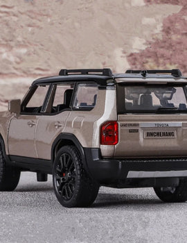 1/32 PRADO Land Cruiser Alloy Car Model Diecast Metal Off-road Vehicle Car Model Simulation Sound and Light Toy Gift