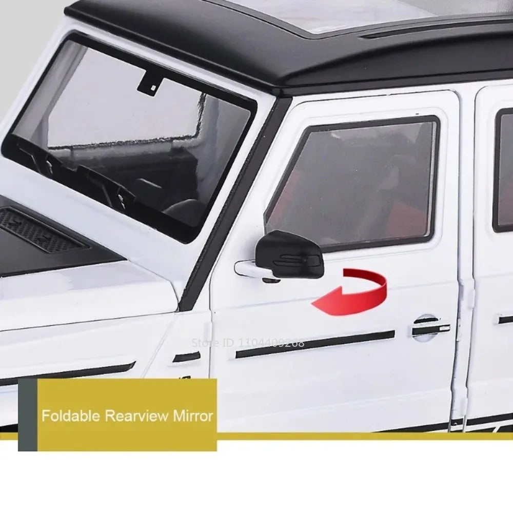 Large Size 1:18 G63 500K Sports Car Model Toy Music Light Doors Opened Alloy Vehicle Models Decorative Ornament Collection