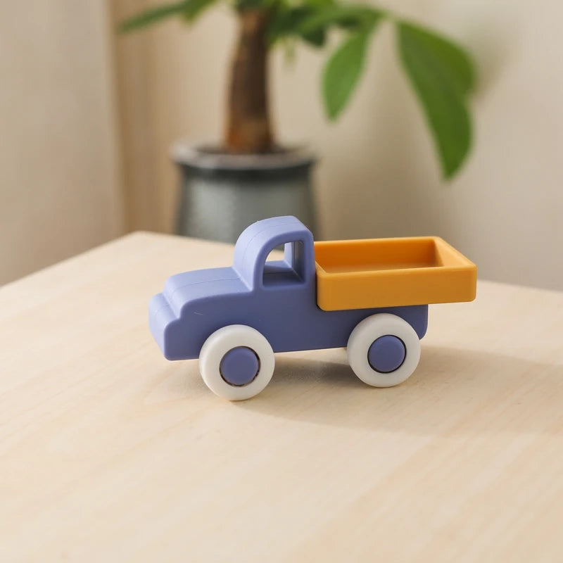 Baby Teether Toys Silicone Car Toys Baby Pushcart Bpa-free Car Airplane Cognitive Silicone Model Baby Room Decoration Baby Gift