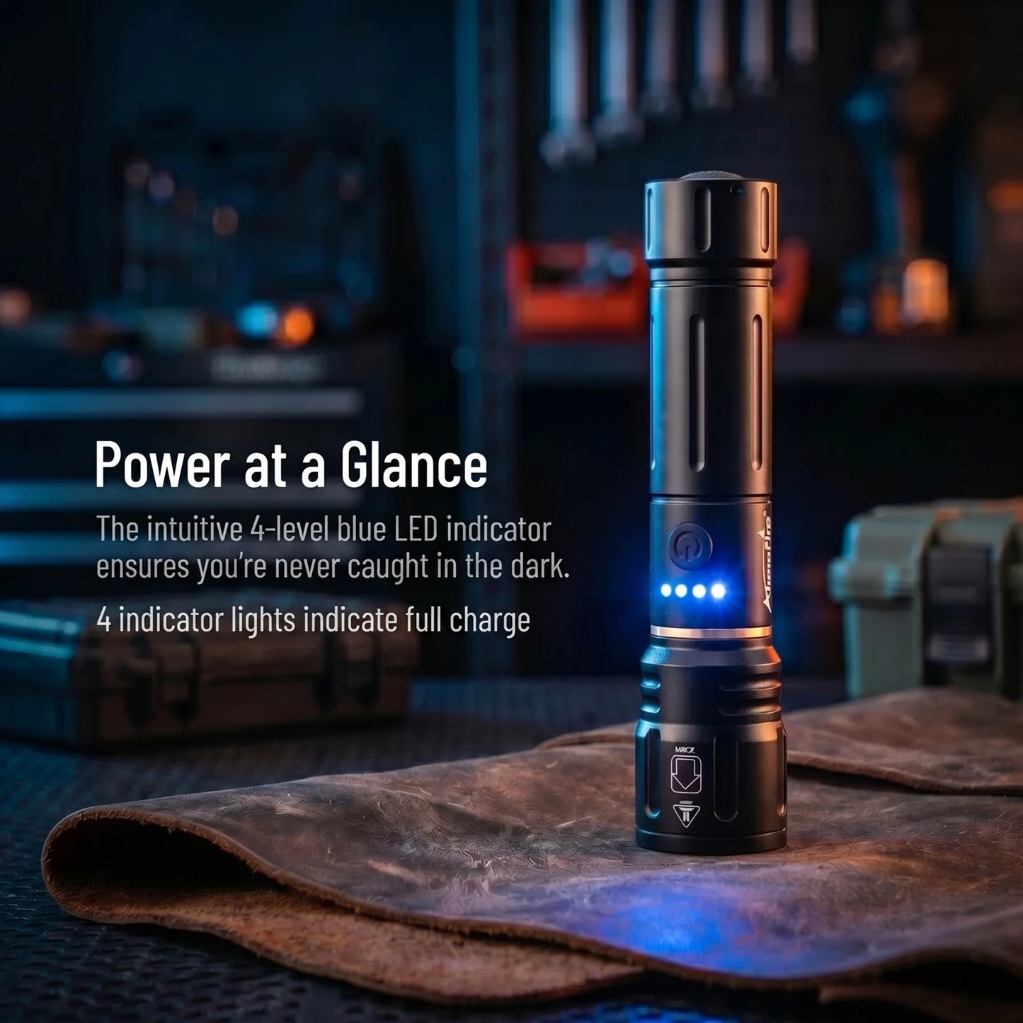 Zoom Green Light Rechargeable LED Flashlight