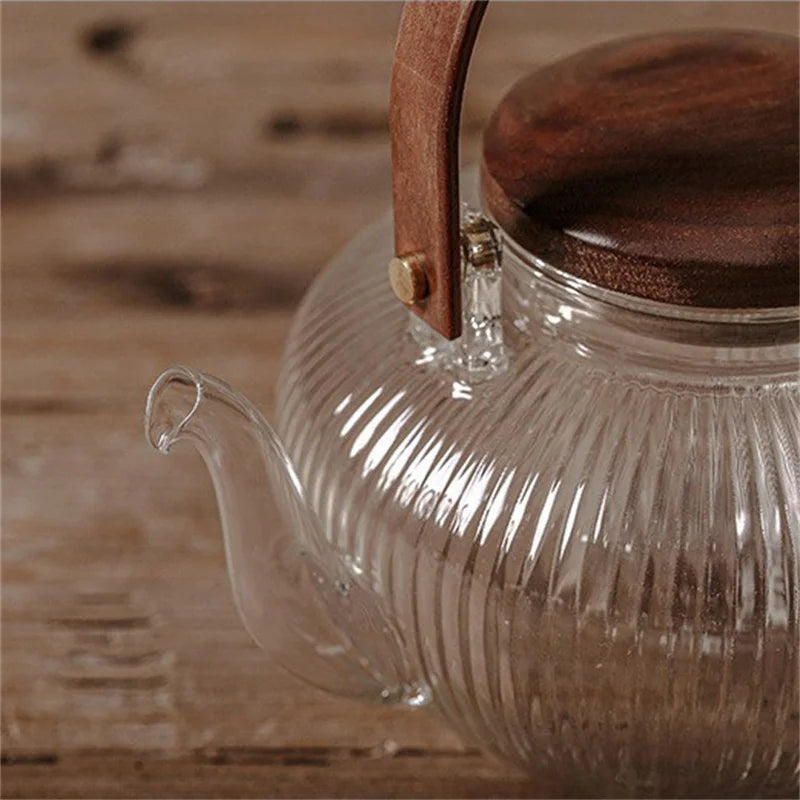 800ml Vertical Stripes Glass Teapot with Wooden Beam Handle and Tea Infuser